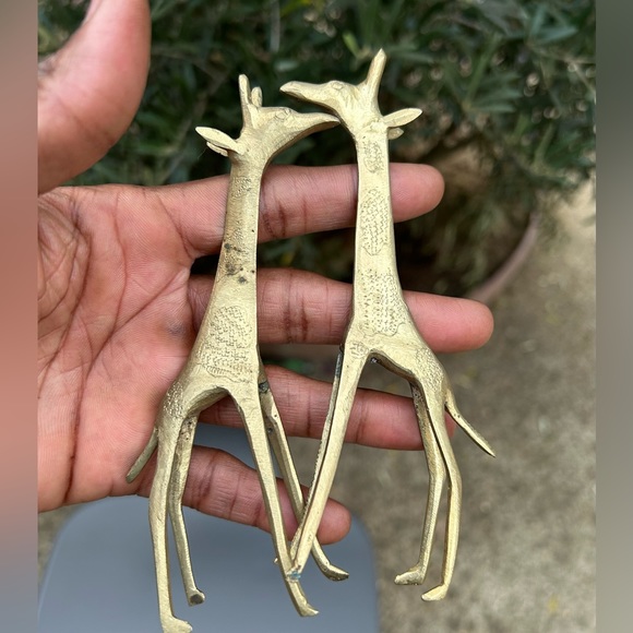 VTG 💯 Bronze Handcrafted Giraffe Sculptures 🇧🇯 Sz 5”x2” - Picture 5 of 5